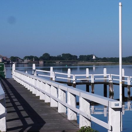 Comfortabel Vakantiehuis Aan Zee En Meer ! Kamperland Luaran gambar