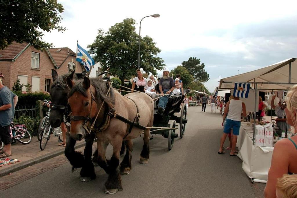 Comfortabel Vakantiehuis Aan Zee En Meer ! Kamperland Luaran gambar
