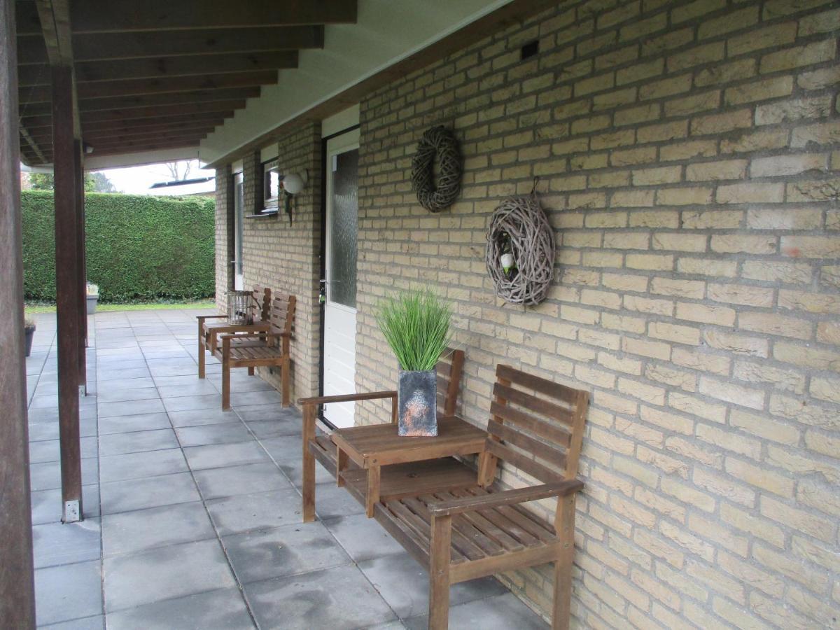 Comfortabel Vakantiehuis Aan Zee En Meer ! Kamperland Luaran gambar
